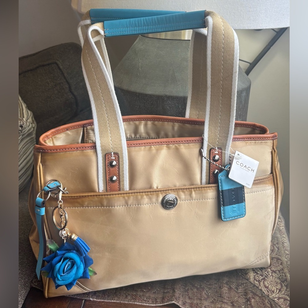Authentic Coach satin/leather trim  colorblock zip top shoulder bag